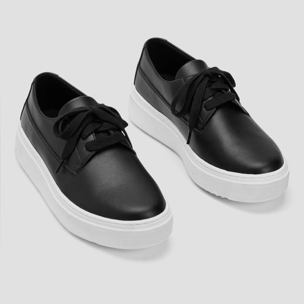 Eileen Fisher Prop Leather Sneaker